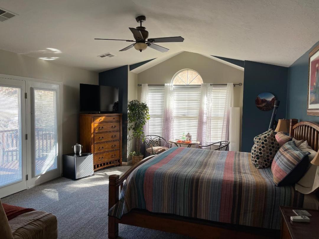 سبرينجديل Harvest House Bed And Breakfast المظهر الخارجي الصورة